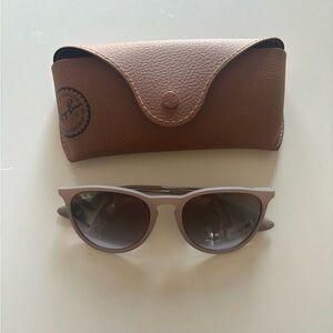 Tan brand new rayban sunglasses